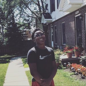 Meet your Posher, Demond